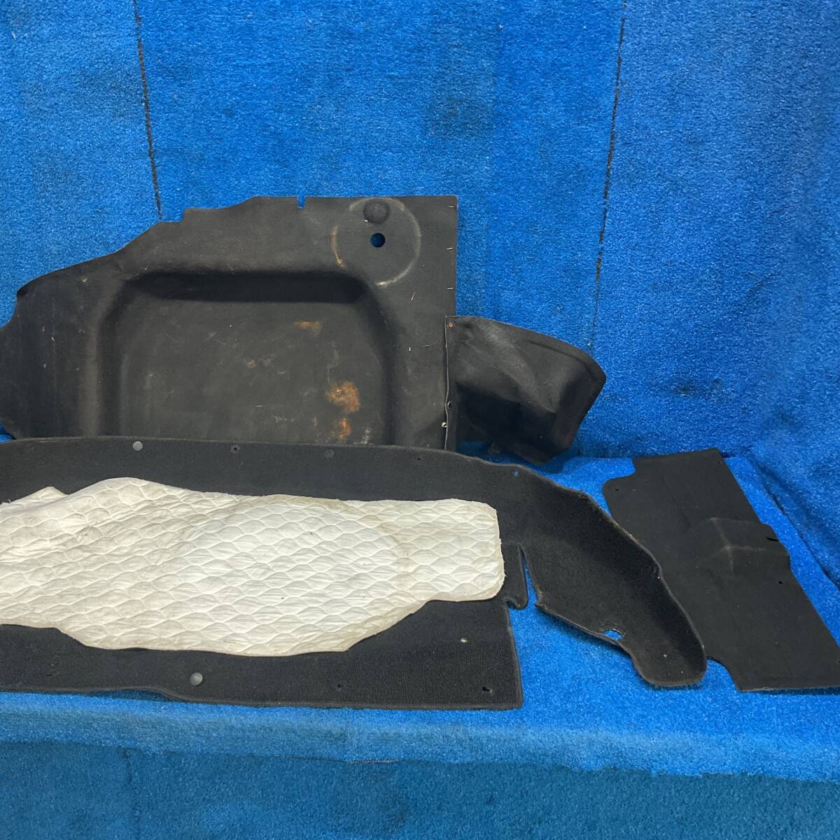 [AK-0030987][Q1]H5 マツダ ユーノス ロードスター NA8C NA MIATA MX-5　 『　トランク 内張り エンドトリム パネル　』　639471_画像3