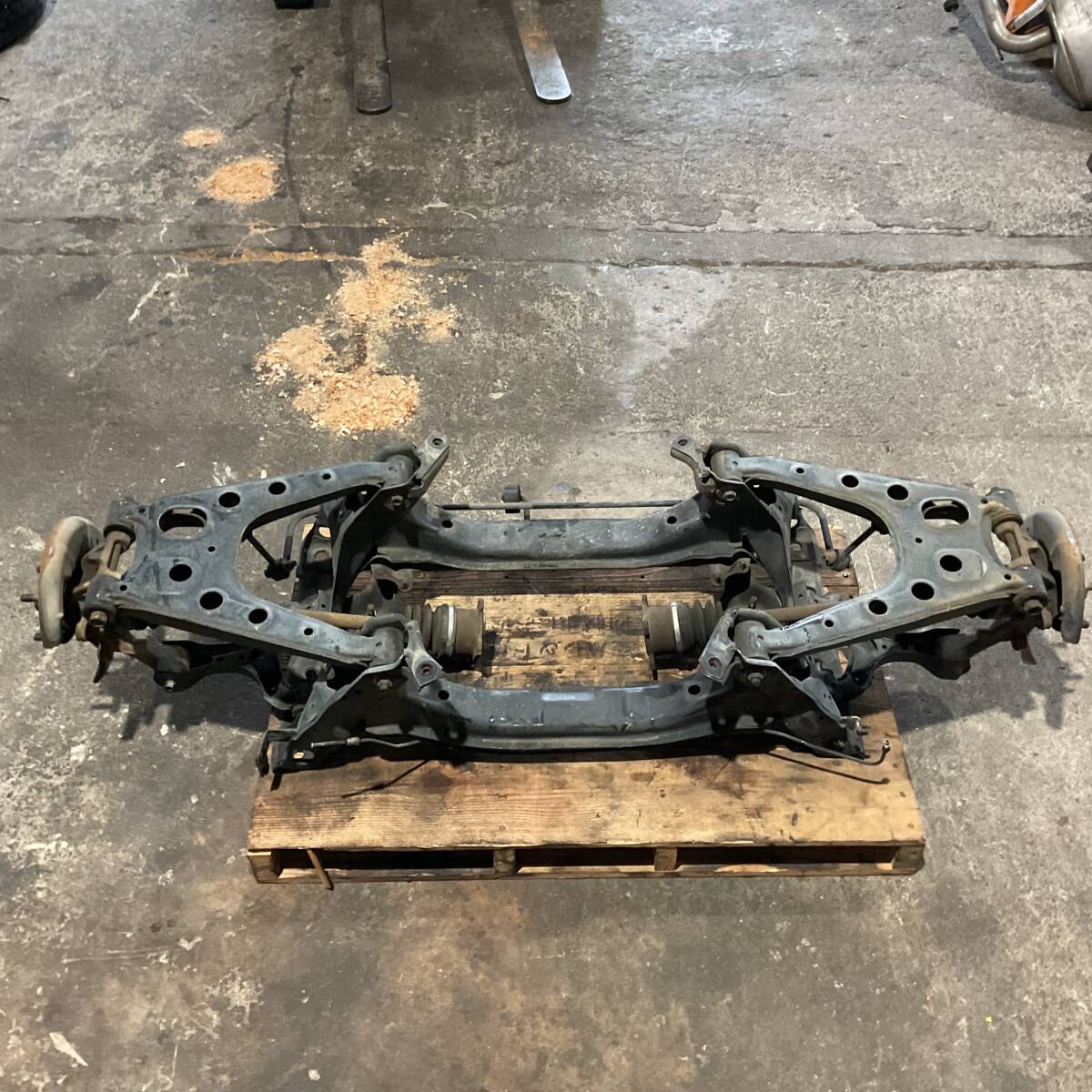 [AK-0030991] H5 Mazda Eunos Roadster NA8C NA MIATA MX-5 задняя поперечина arm Knuckle ведущий вал 639471