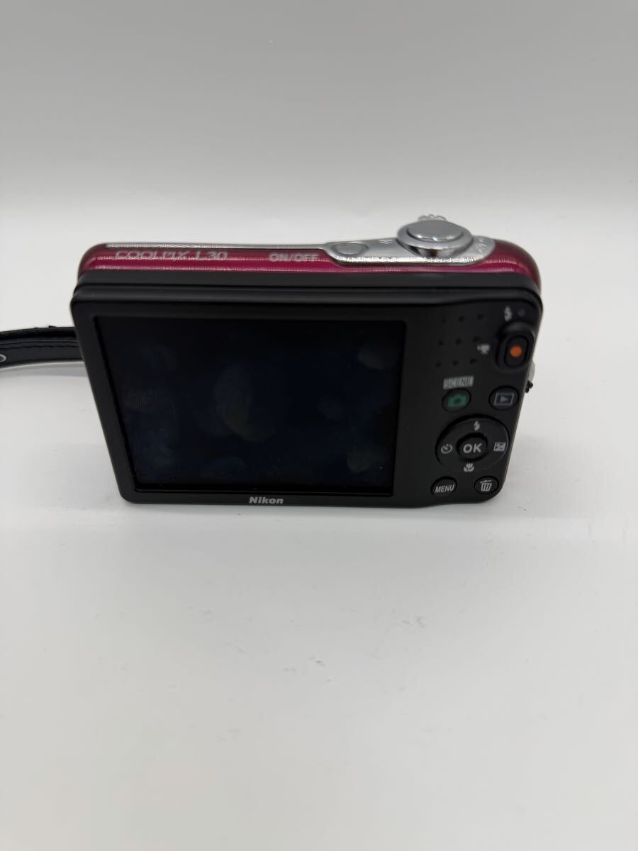 ◎Nikon COOLPIX L30 デジタルカメラ レッド 光学ズーム 動作品 現状品 プレミアム感_画像3