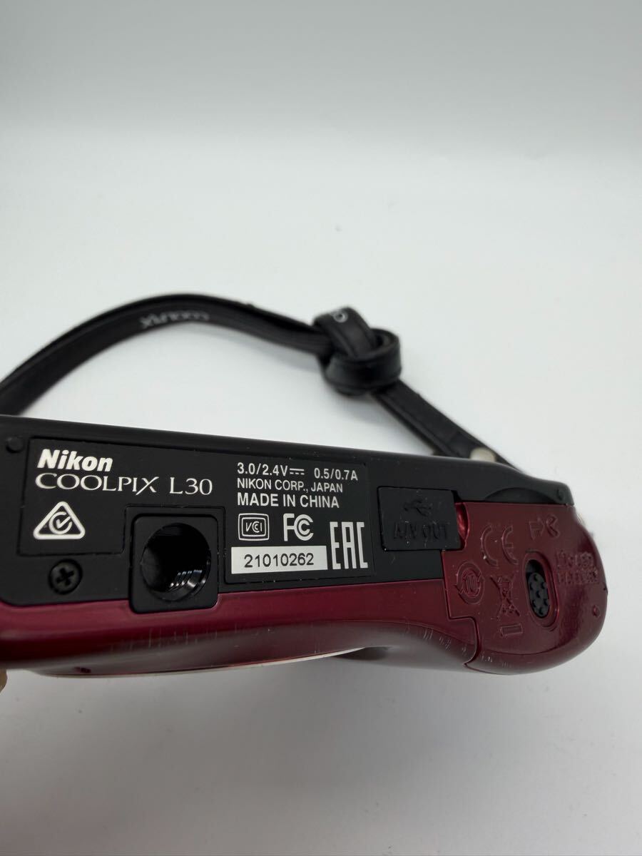 ◎Nikon COOLPIX L30 デジタルカメラ レッド 光学ズーム 動作品 現状品 プレミアム感_画像4