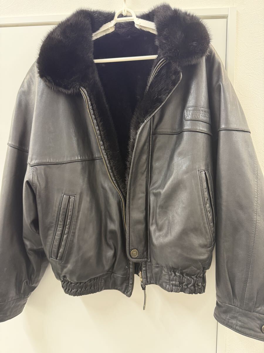 ◎【極美品】Pierre Balmain ピエールバルマン レザー×ファー リバーシブルジャケット ブラック 牛革 本毛皮仕様 高級アウター プレミアム_画像5
