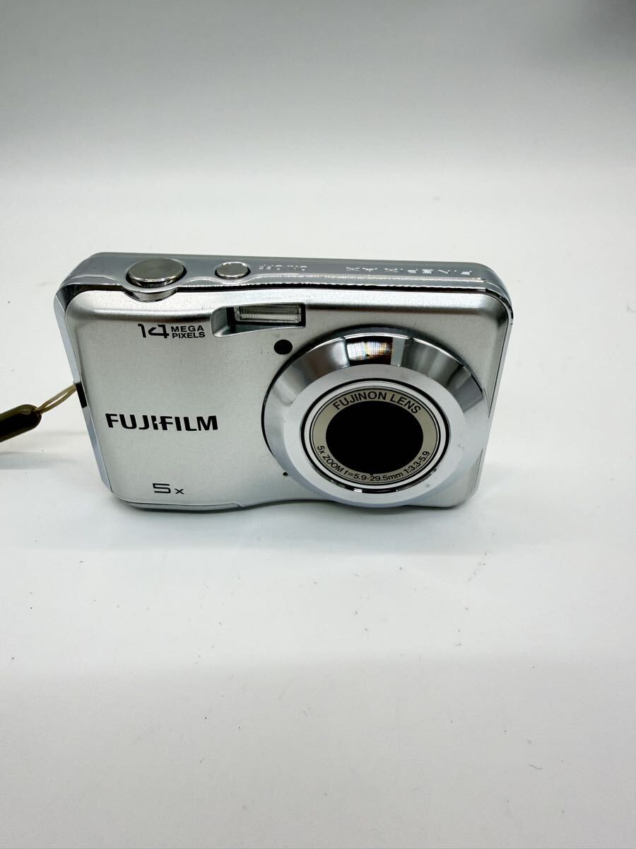◎【美品】FUJIFILM FinePix AX300 デジタルカメラ シルバー 光学5倍ズーム 1400万画素 箱・取説・ケーブル付き 現状品 プレミアム_画像1