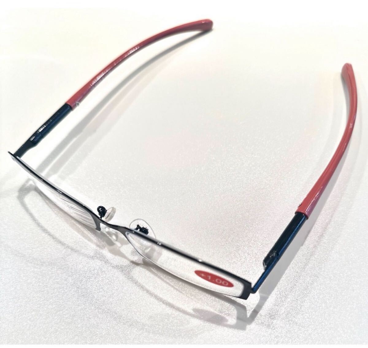 オシャレ老眼鏡　シニアグラス　＋1.0 ピンク　ブラック　バネ式_画像3