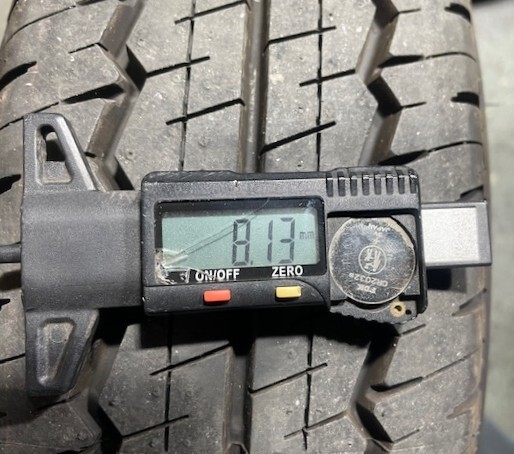 ☆D-0995【走行約10Km】タウンエース 純正 14インチスチールホイール S413M ダンロップ SP LT30A 165/80R14 2025年製 4本セット 室内保管☆_画像10