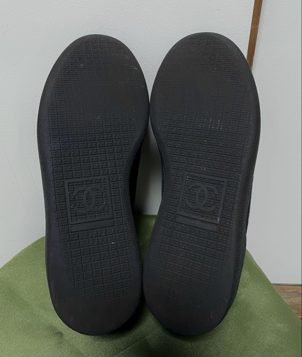 OT★CHANEL シャネル★スエード レザー スニーカー 36 1/2 23.5cm ココマーク オールブラック 黒 シューズ 靴 箱 ココマーク_画像10