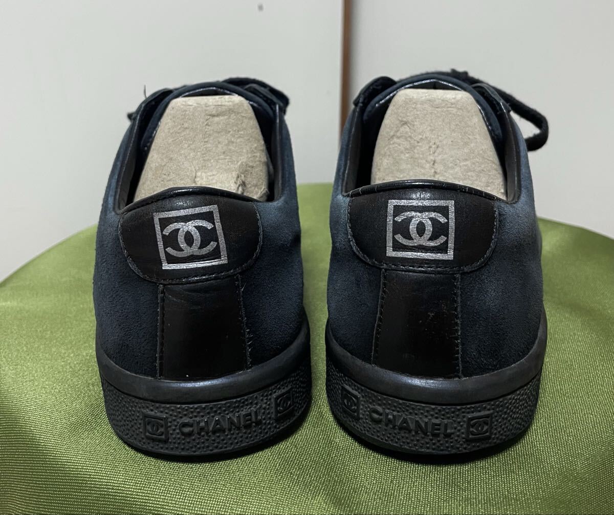 OT★CHANEL シャネル★スエード レザー スニーカー 36 1/2 23.5cm ココマーク オールブラック 黒 シューズ 靴 箱 ココマーク_画像4