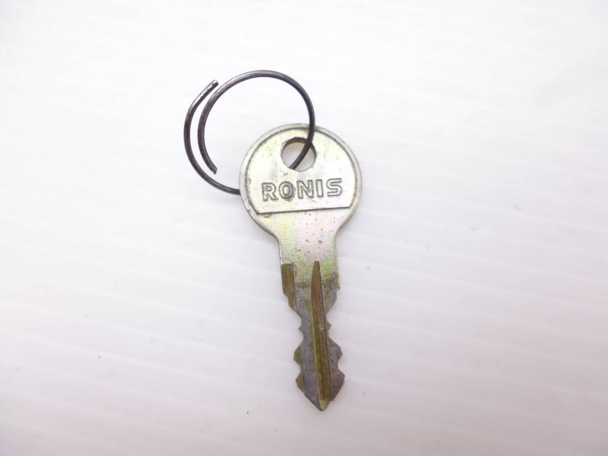 1001-3　送料無料　THULE　スーリー　キーシリンダー　鍵付き_画像3