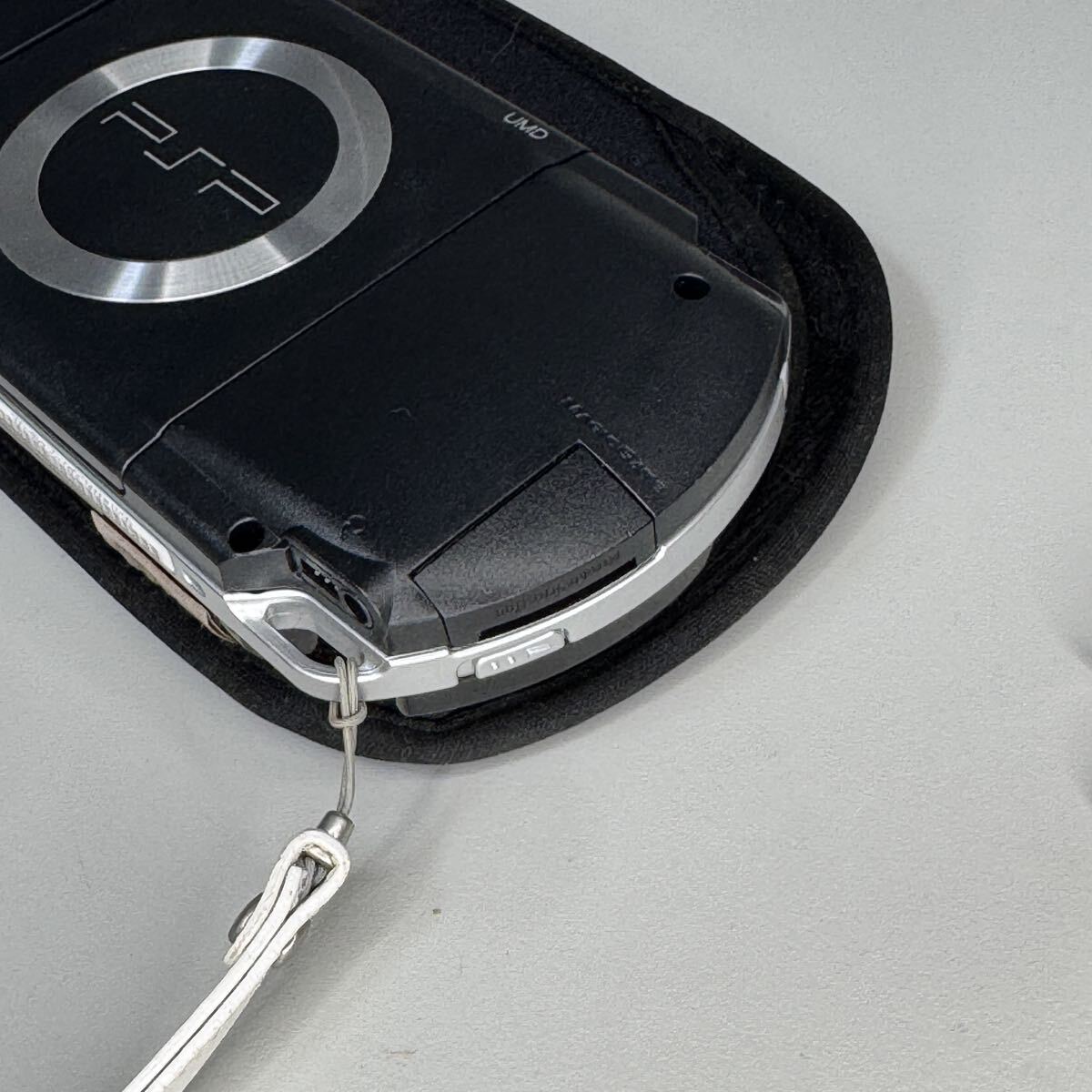 SONY PSP-1000 本体 ブラック / 初代 PlayStation Portable 動作確認済み ケース 麻雀格闘倶楽部ソフト付_画像7