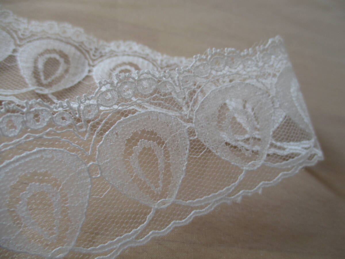 チュールレース　白　4㎝幅×3.8Mのみ_画像4