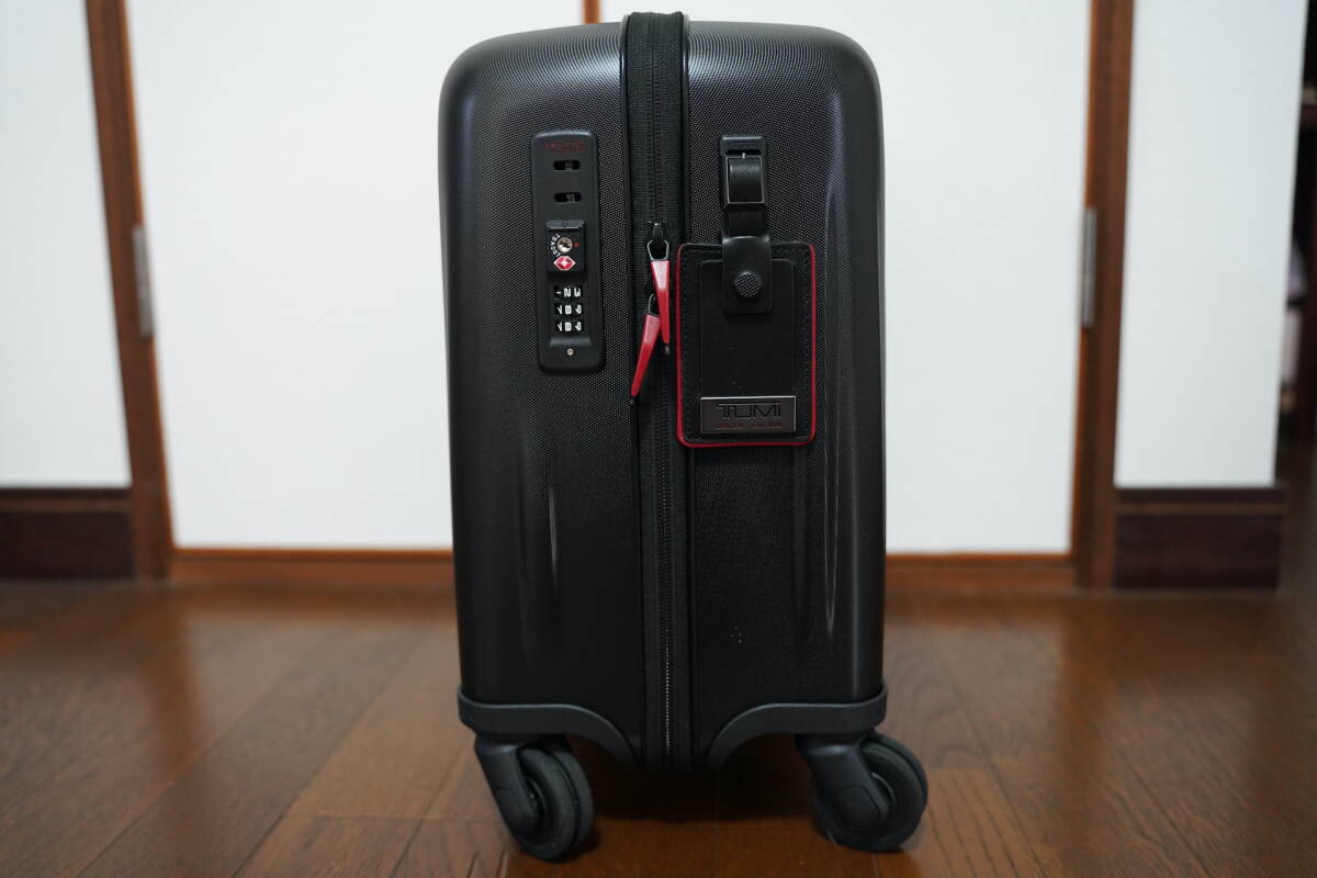 美品　TUMIキャリーバック、スーツケース　機(jī)內(nèi)持込み