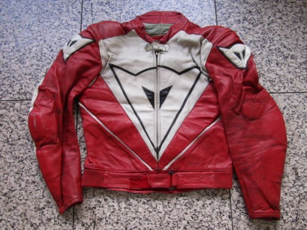 DAINESE ダイネーゼ レザー レーシングジャケット 48 Lサイズ位 レッド ホワイト _画像1