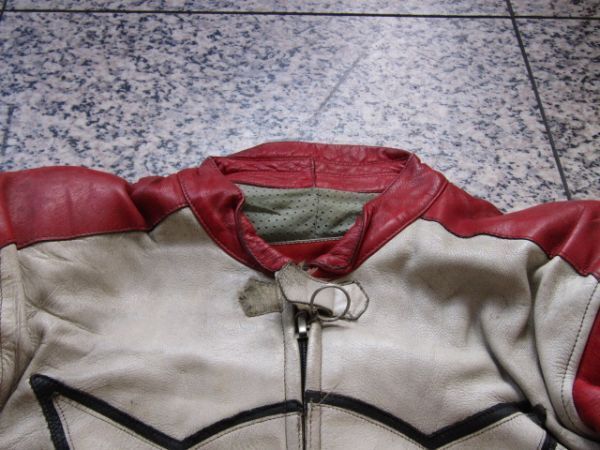 DAINESE ダイネーゼ レザー レーシングジャケット 48 Lサイズ位 レッド ホワイト _画像2