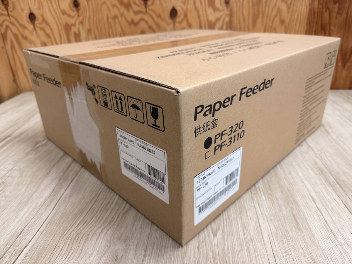  ☆未使用/未開封/在庫＠18台☆ 京セラ KYOCERA PF-320 給紙トレイ 500枚 ペーパーフィーダー 増設 カセット -*7813-0404/発送サイズ:D_画像1