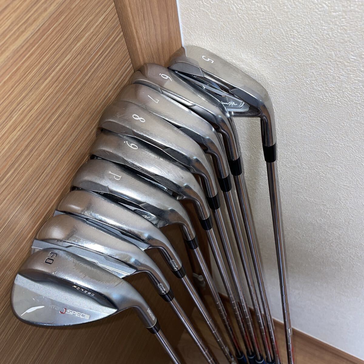 中古ミズノプロ　TI18 チタンフェイスアイアン&ウェッジ9本セット_画像1