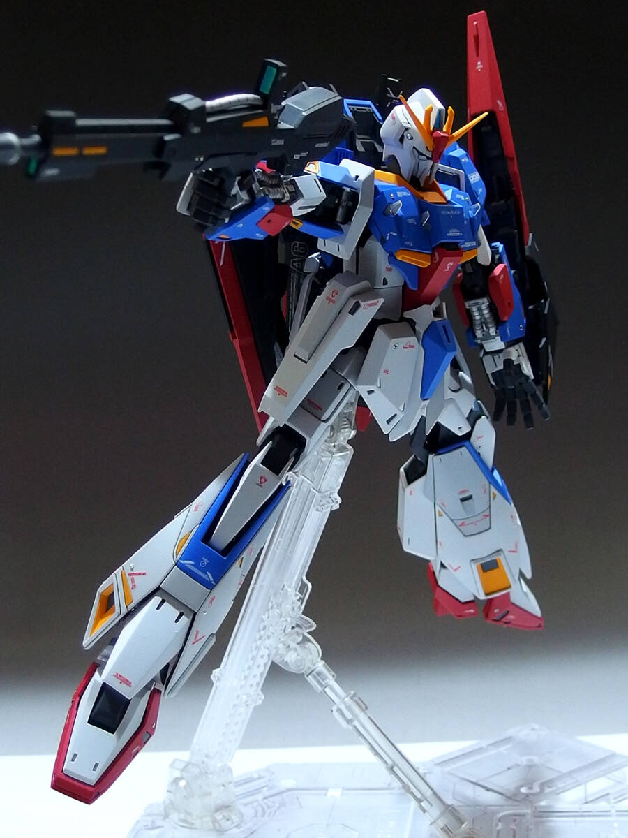 MG 1/100 MSZ-006 ゼータガンダム Ver.Ka 塗装済完成品_画像2