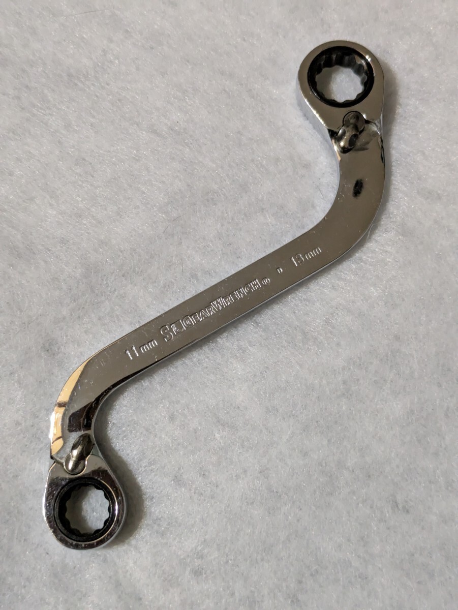 GEARWRENCH S знак двусторонний трещоточный гаечный ключ 11mm-13mm Gear Wrench трещоточный гаечный ключ GEARWRENCH S знак двусторонний трещоточный гаечный ключ 11mm-13mm Gear Wrench трещоточный гаечный ключ