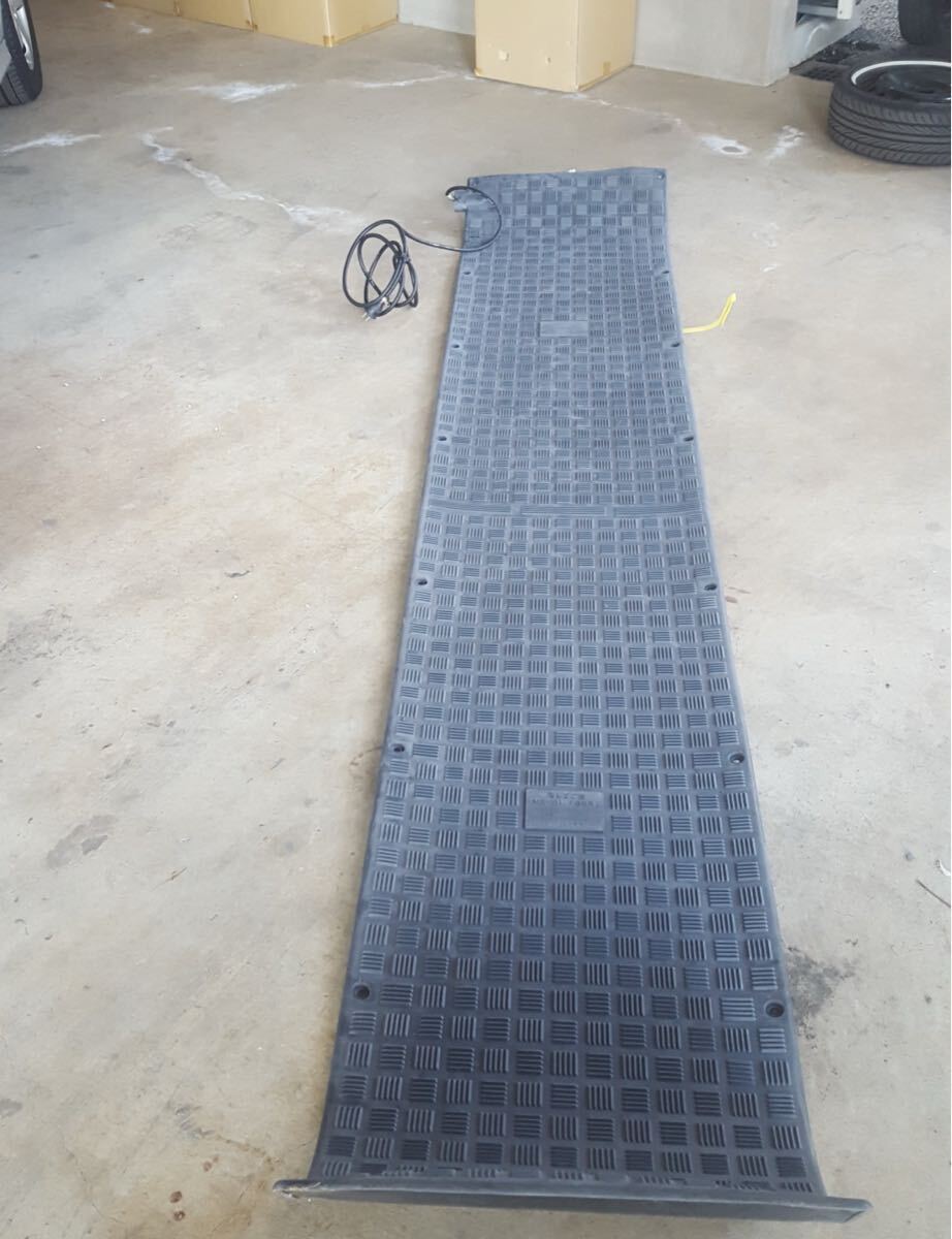 雪国必見！3メートル融雪マット！玄関先、お店の店先、車庫前など、あって良かった便利グッズ！全国送料無料！_画像3