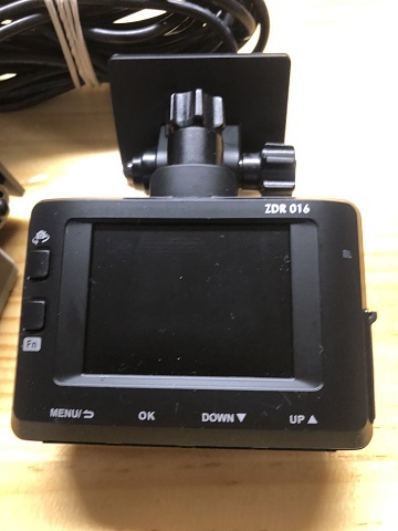 ☆コムテック ドライブレコーダー ＺＤＲ016 前後カメラ ドラレコ 中古 ☆_画像4