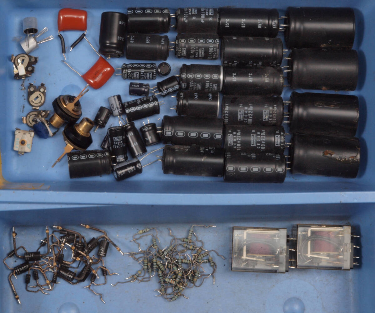 日立 Lo-D HMA-9500mkⅡ. 77台目修理交換部品です_画像1