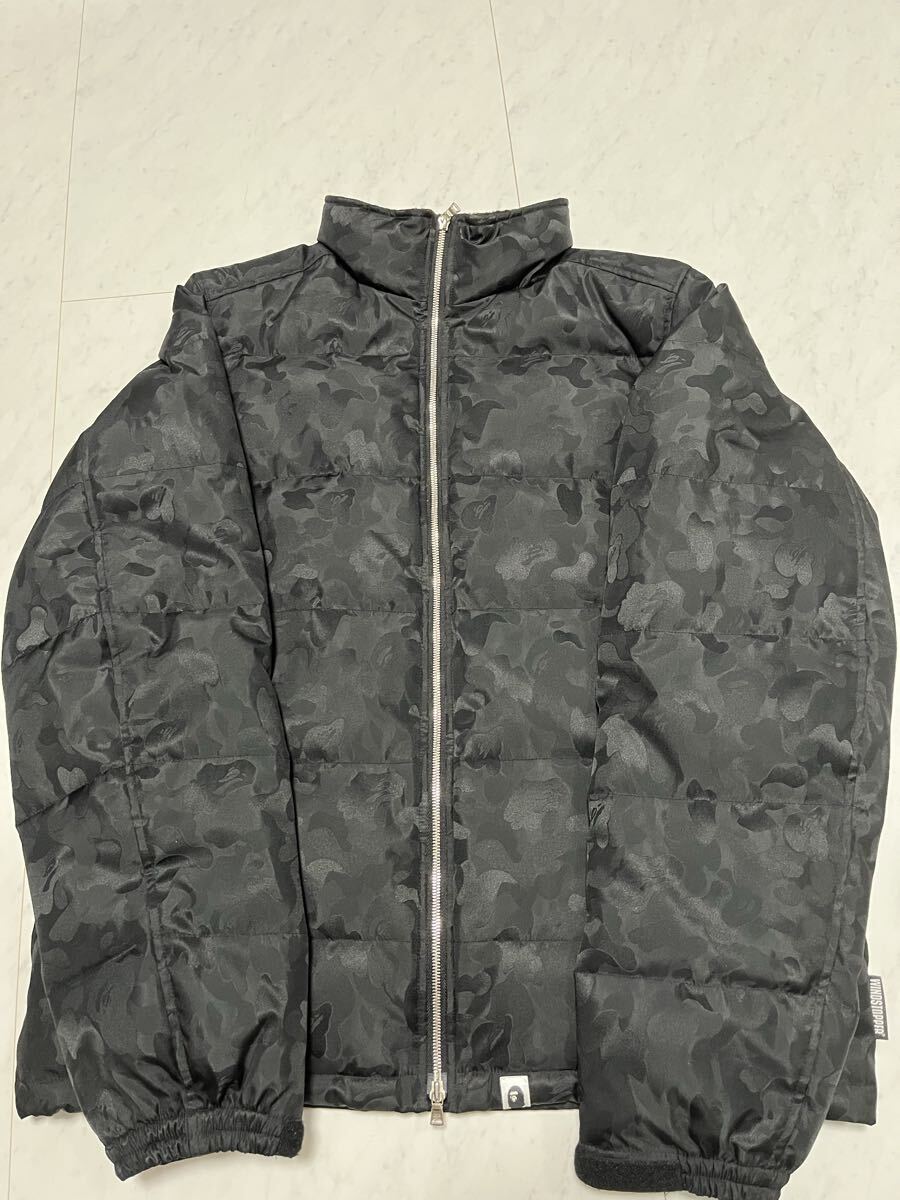 a bathing ape BAPE ジャガードカモ　ダウンジャケット　超レア　美品　デッドストック_画像1