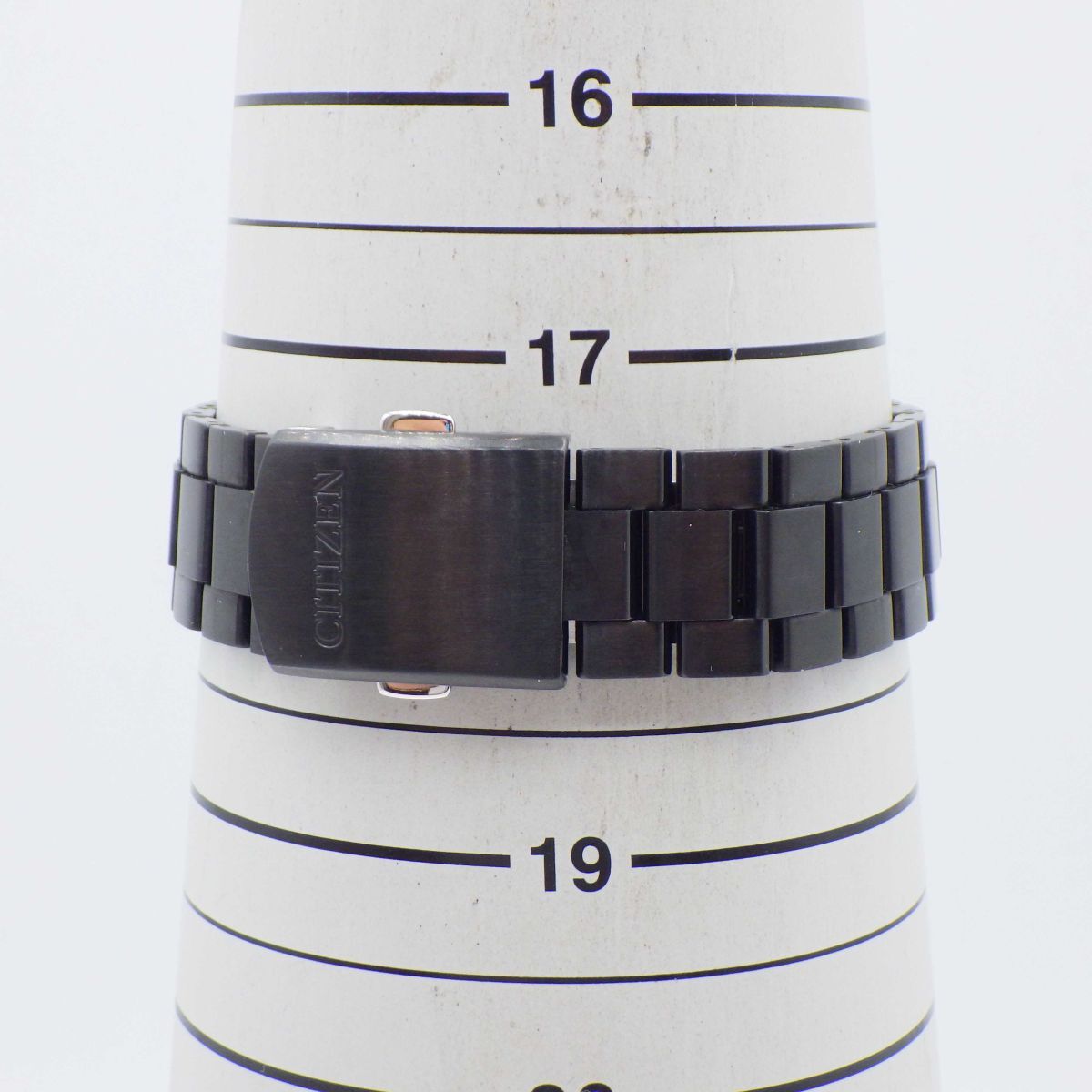 495445【1円スタート】CITIZEN シチズン 稼動品 E821-00C2403 コレクション デイト メンズ 時計 電波ソーラー ケース40mm_画像9