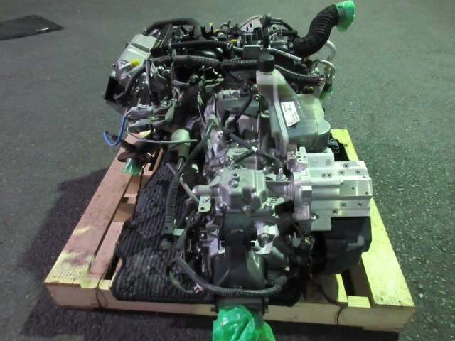 スズキ純正 DR17V クリッパー R06A エンジンミッション 走行60928km　※ 個人様は営業所止め　　2025.10.28.HK.5-A1-80　25030555_画像4