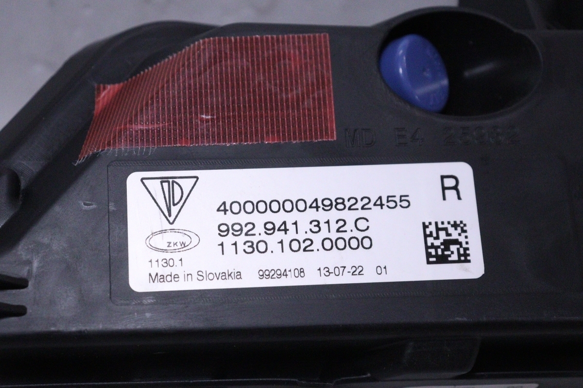 50-1491★美品★LED 992 911カレラ★右デイライト 992.941.312.C ASSY 純正★ポルシェ (YM)_画像4