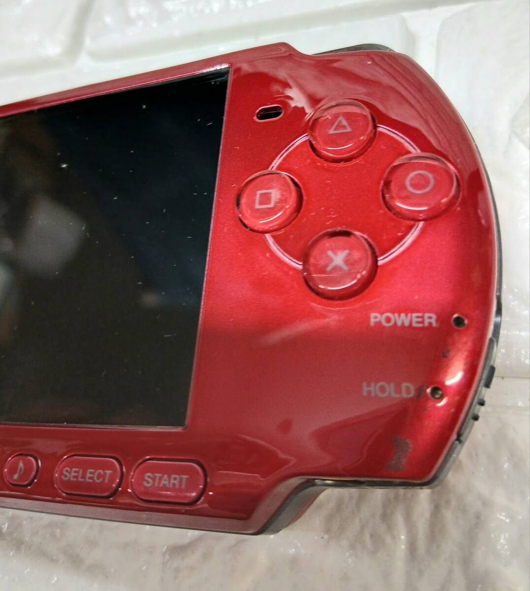 n175【現状/ジャンク品】SONY/ソニー プレイステーションポータブル PSP-3000 PSP (レッド) _画像3