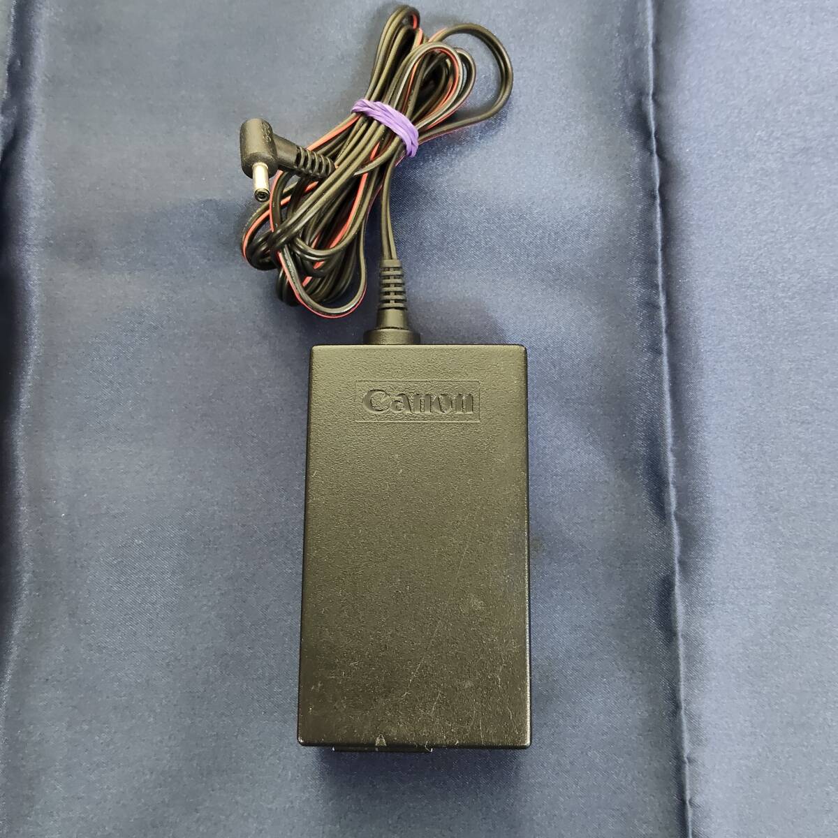 Canon ACアダプター CA-570 テスターにて通電確認_画像1