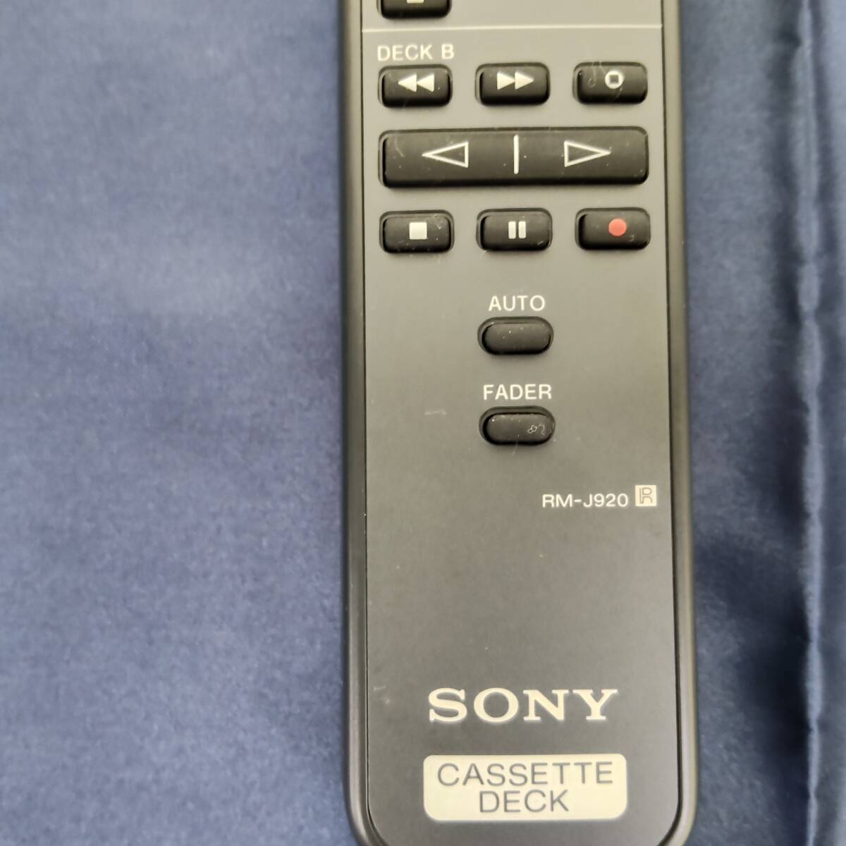 SONY ソニー カセットデッキ用 リモコン RM-J920 赤外線発光確認済み 文字消え無し 電池端子サビなし_画像2