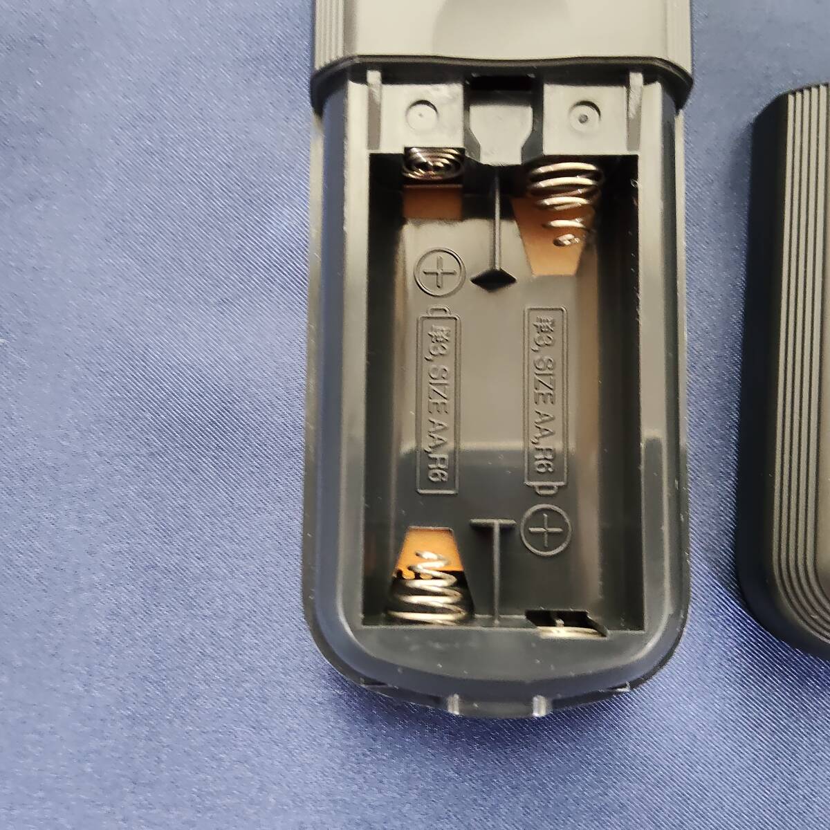 SONY ソニー カセットデッキ用 リモコン RM-J920 赤外線発光確認済み 文字消え無し 電池端子サビなし_画像5