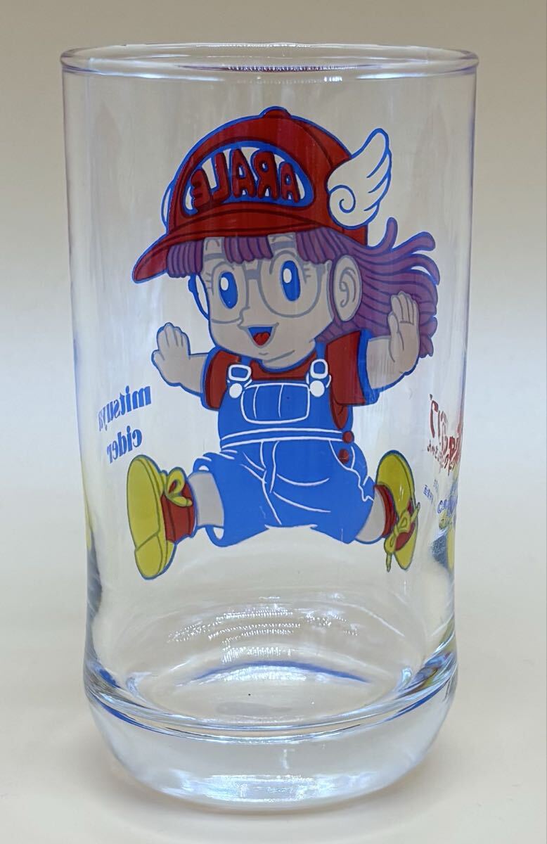  не использовался * Showa Retro * Dr. Slump Arale-chan * стакан *2 шт. комплект * три tsu стрела носорог da-* подлинная вещь 