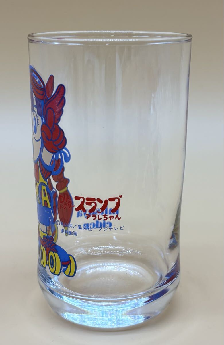  не использовался * Showa Retro * Dr. Slump Arale-chan * стакан *2 шт. комплект * три tsu стрела носорог da-* подлинная вещь 