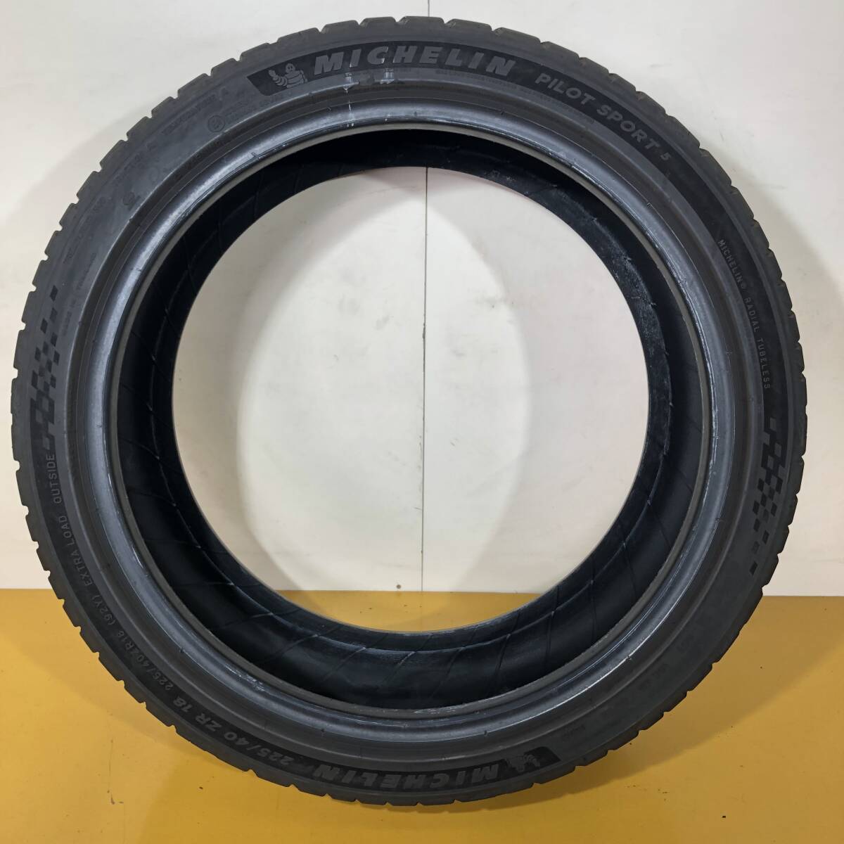 【送料無料】 MICHELIN 225/40R18 92Y PILOT SPORT5 ミシュラン パイロットスポーツ 夏タイヤ サマータイヤ 2本 A4276 K [中古タイヤ]_画像5