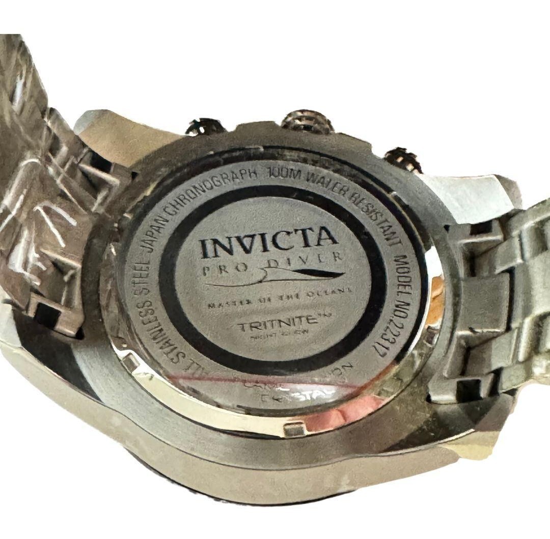 INVICTA メンズアナログ高級腕時計 シルバー インビクタ