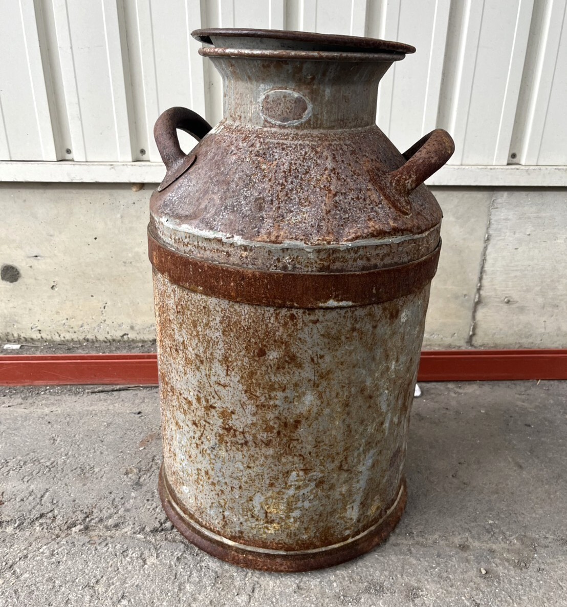 ミルク缶 中谷? 昭和35年刻印あり 昭和レトロ 金属製 牛乳 缶 インテリア アンティーク オブジェ 古い 古道具 古民具 コレクション /②_画像1