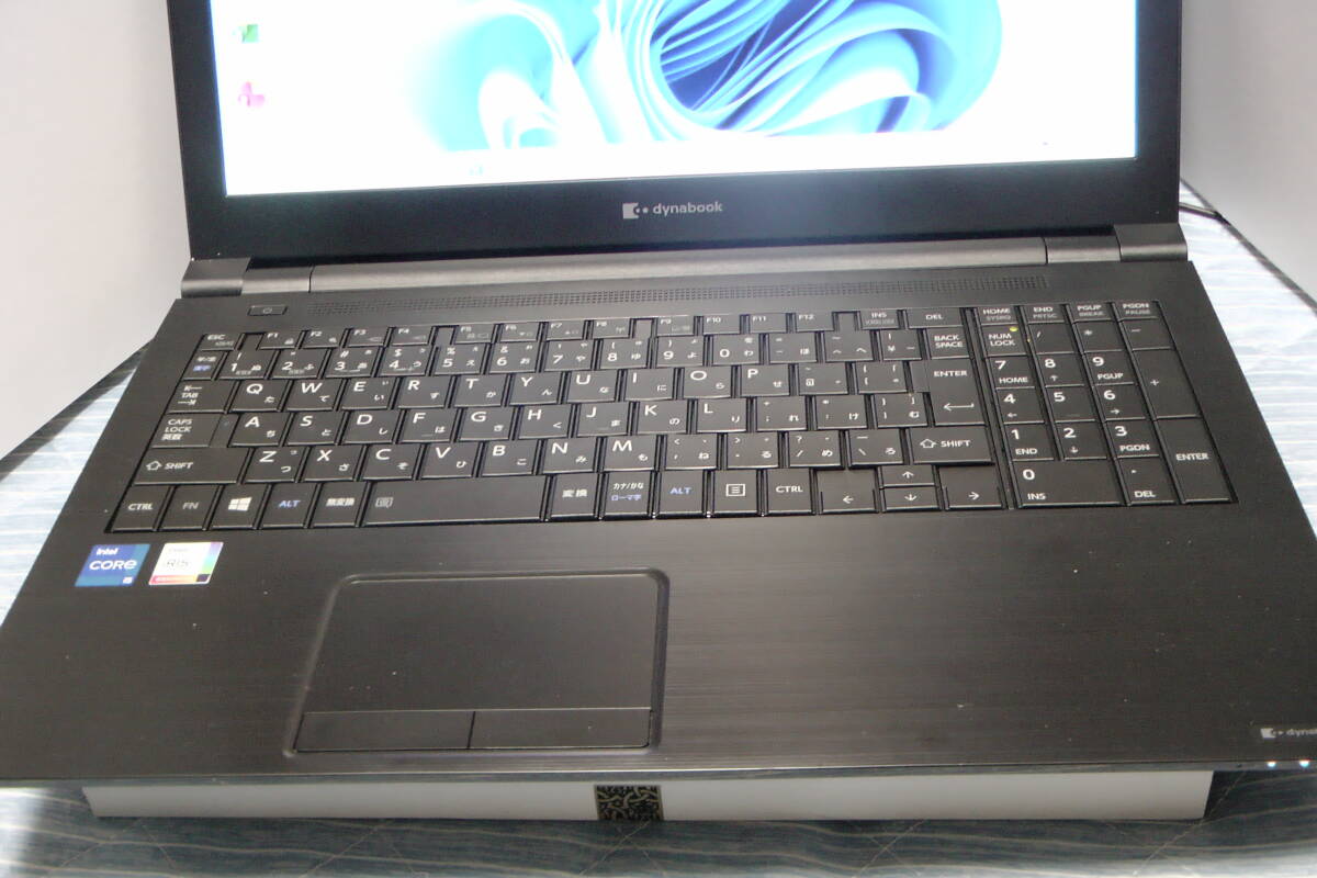 高速ハイスペ 新品 M.2 SSD 1TB Dynabook B65/HU 11世代 HD i5-1135G7 Win11 Pro 16GBメモリ WEBカメラ テンキー Office pro 2021_画像4