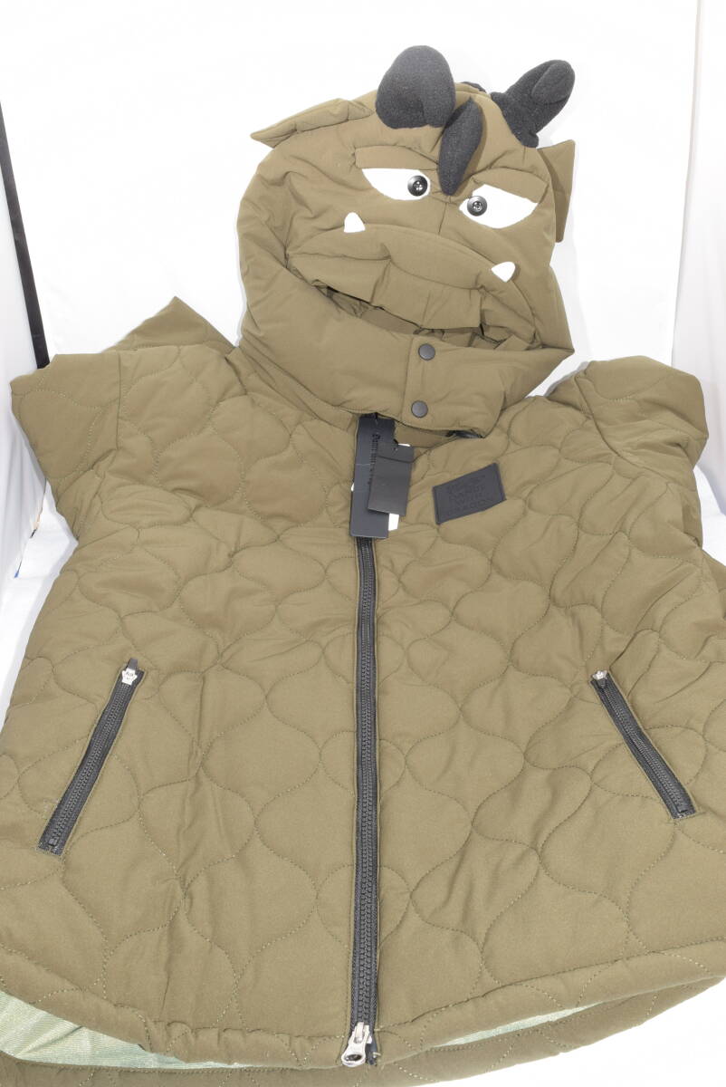 新品未使用☆DANCE WITH DRAGON ドラゴン フード ブルゾン☆カーキ☆XLサイズ 肩幅50㎝ 身幅63㎝ 着丈73㎝☆袖丈62㎝☆定価60,500円_画像7