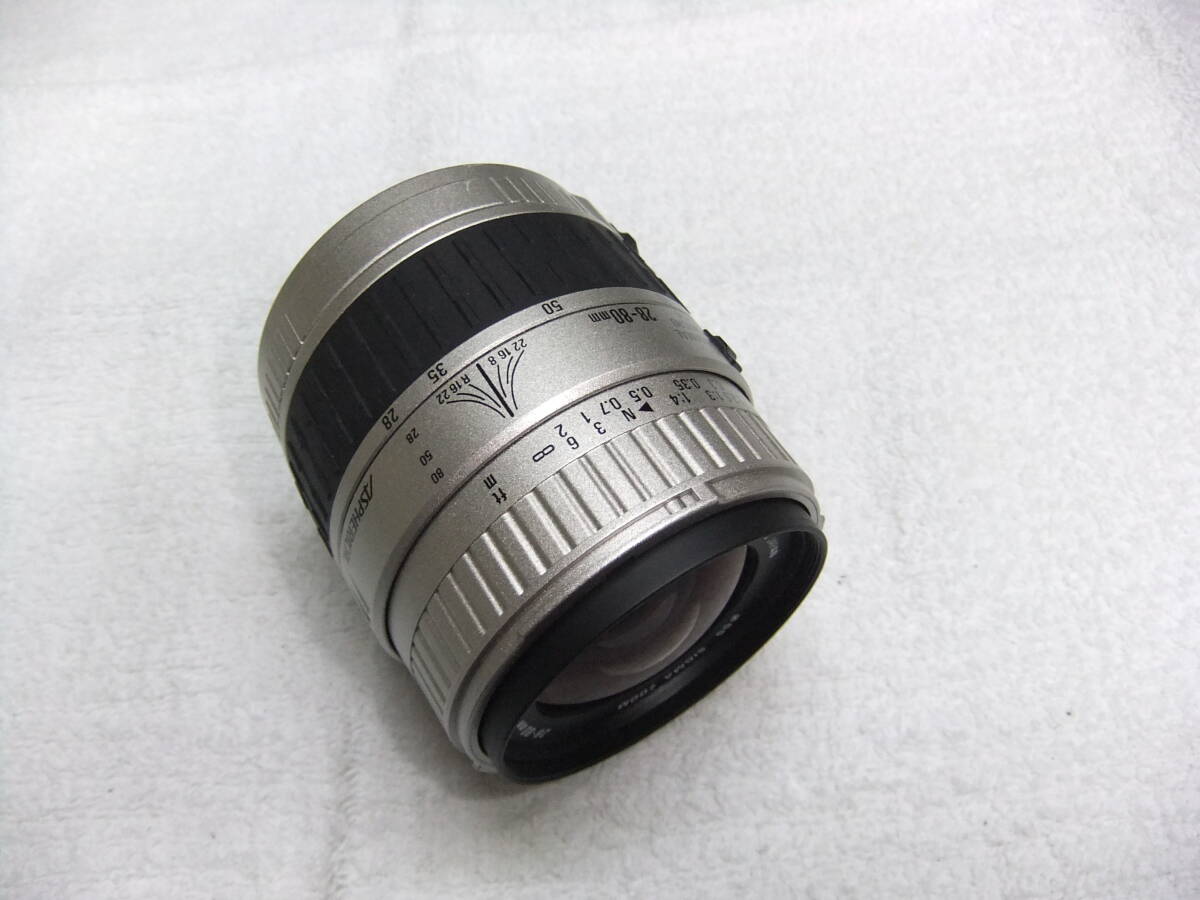 か97L シグマ SIGMA 28-80mm F3.5-5.6 Ⅱ MACRO キヤノン EF用 フード付 動作確認済 カビ,クモリなし_画像7