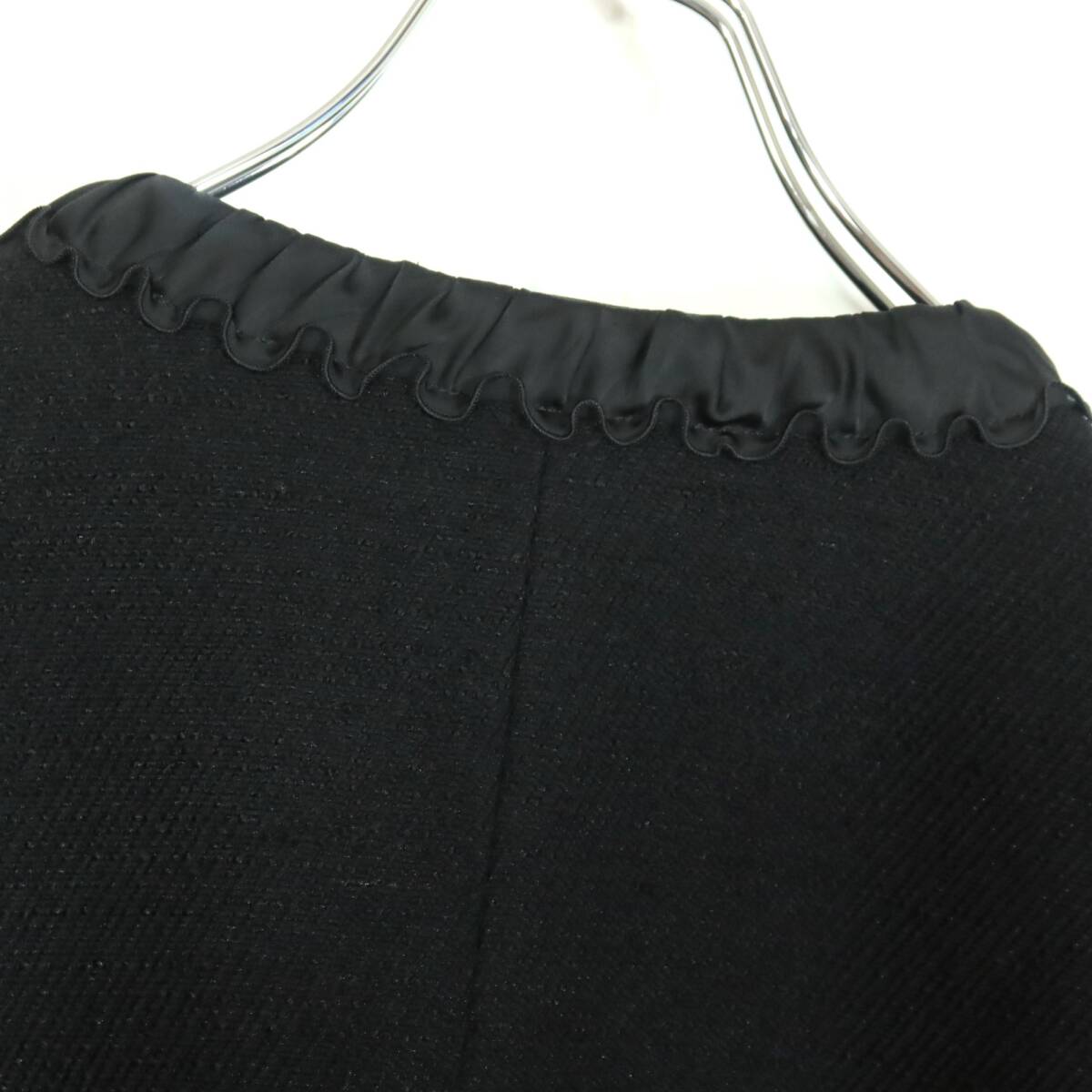 【美品】レリアン★大きいサイズ13＋ ノーカラージャケット 黒系 大人上品なフリルデザイン♪ウール混♪z15700_画像7