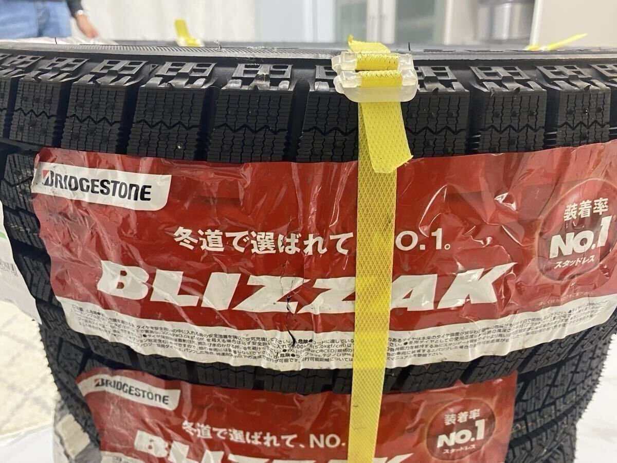 ブリヂストン BLIZZAK165/65R14 79Q