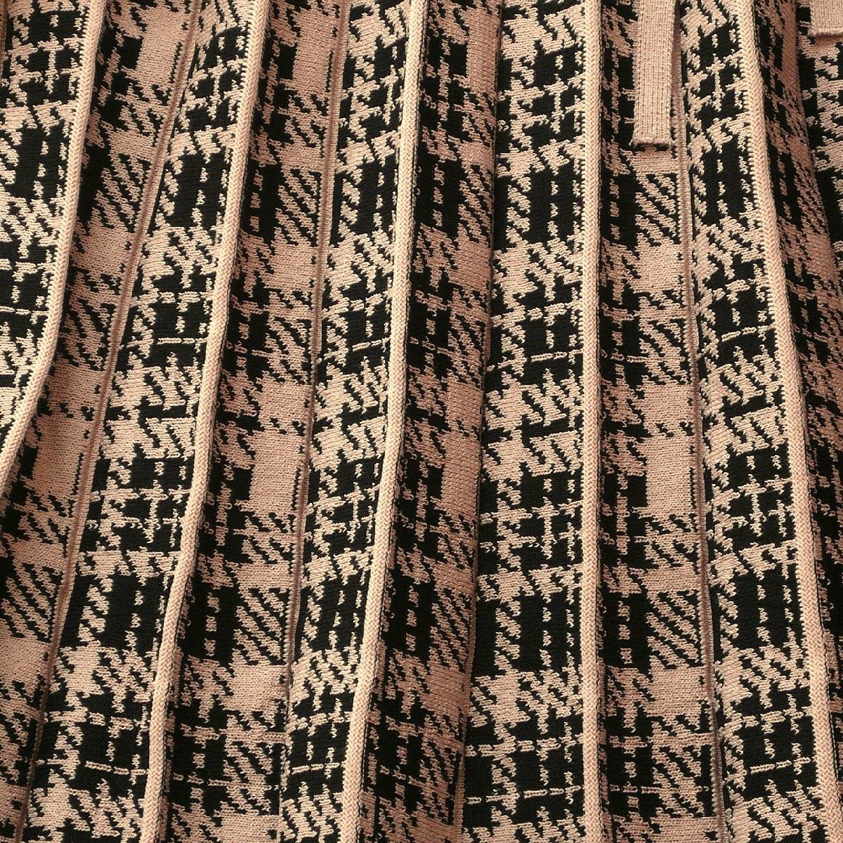 新品 9930 L プリーツ織 切替 ニット ワンピース モカベージュ系 レディース リブ編み チェック模様 リボン 上品 50代 60代 70代_画像2