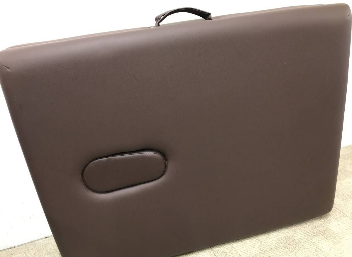 (中古品）折りたたみマッサージベッド　V-004　木製・有孔　185×70/ブラウン/キャリーバッグ付き　整体台/施術台/エステベッド_画像8