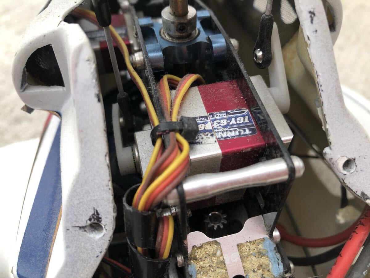 align t-rex450 エアウルフボディ　フタバ　t8j プロポ付き _画像8