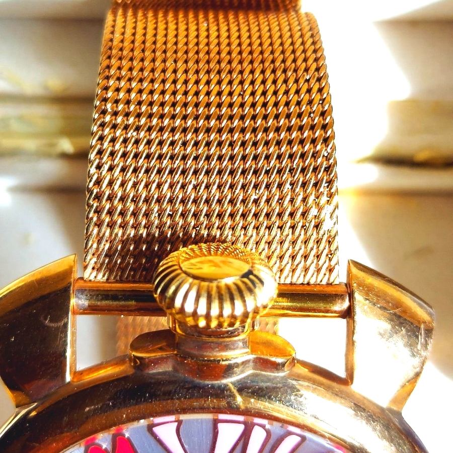 223.1円　【稼働品】ガガミラノ　マニュアーレ46　クォーツ　ケースゴールド　文字盤シルバー_画像5