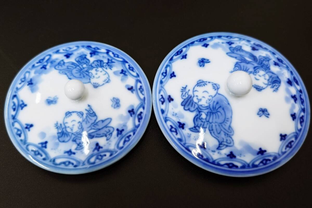 三川内焼 平戸松山窯 組湯飲 夫婦湯のみ 染付 唐子 2客セット 蓋付夫婦湯飲み 煎茶器 茶器 染付 陶器 和食器 木箱付属_画像6