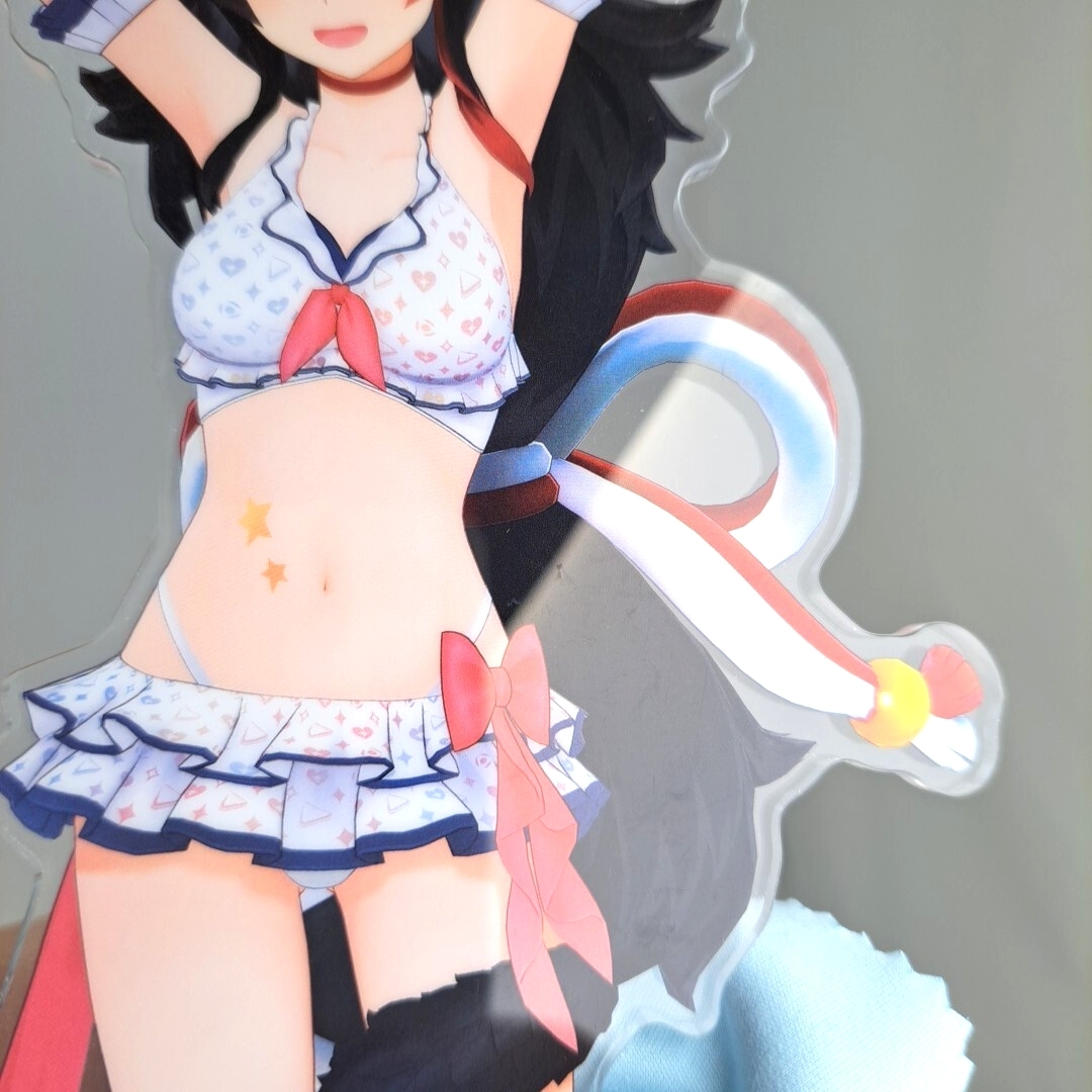 ジャンク　ホロライブ 3Dアクリルスタンド 水着 大神ミオ_画像4