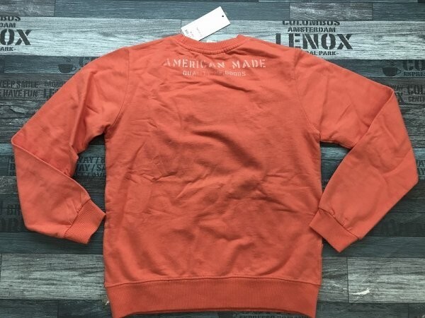 新品！TIMX キッズ 刺繍・ワッペン付き スウェットトレーナー 9(130-140くらい) オレンジ_画像3