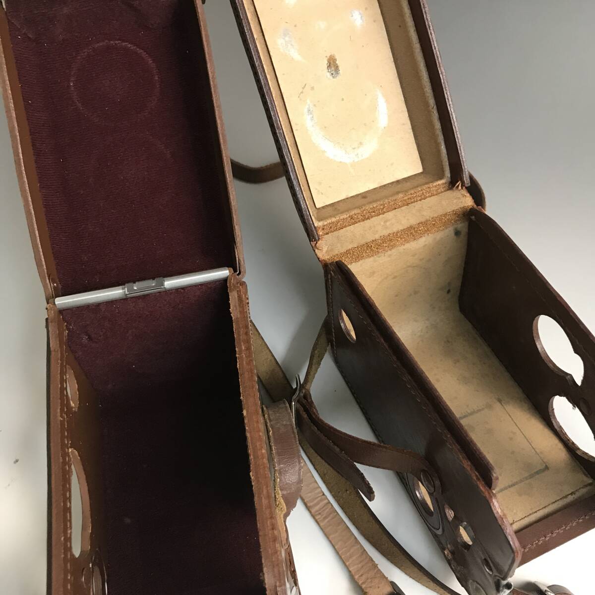 UNY44/27【希少 】Rolleiflex ローライフレックス カメラケース 2点 本革 二眼レフ ROLLEICORD ローライコード レトロ カメラ レザー_画像9