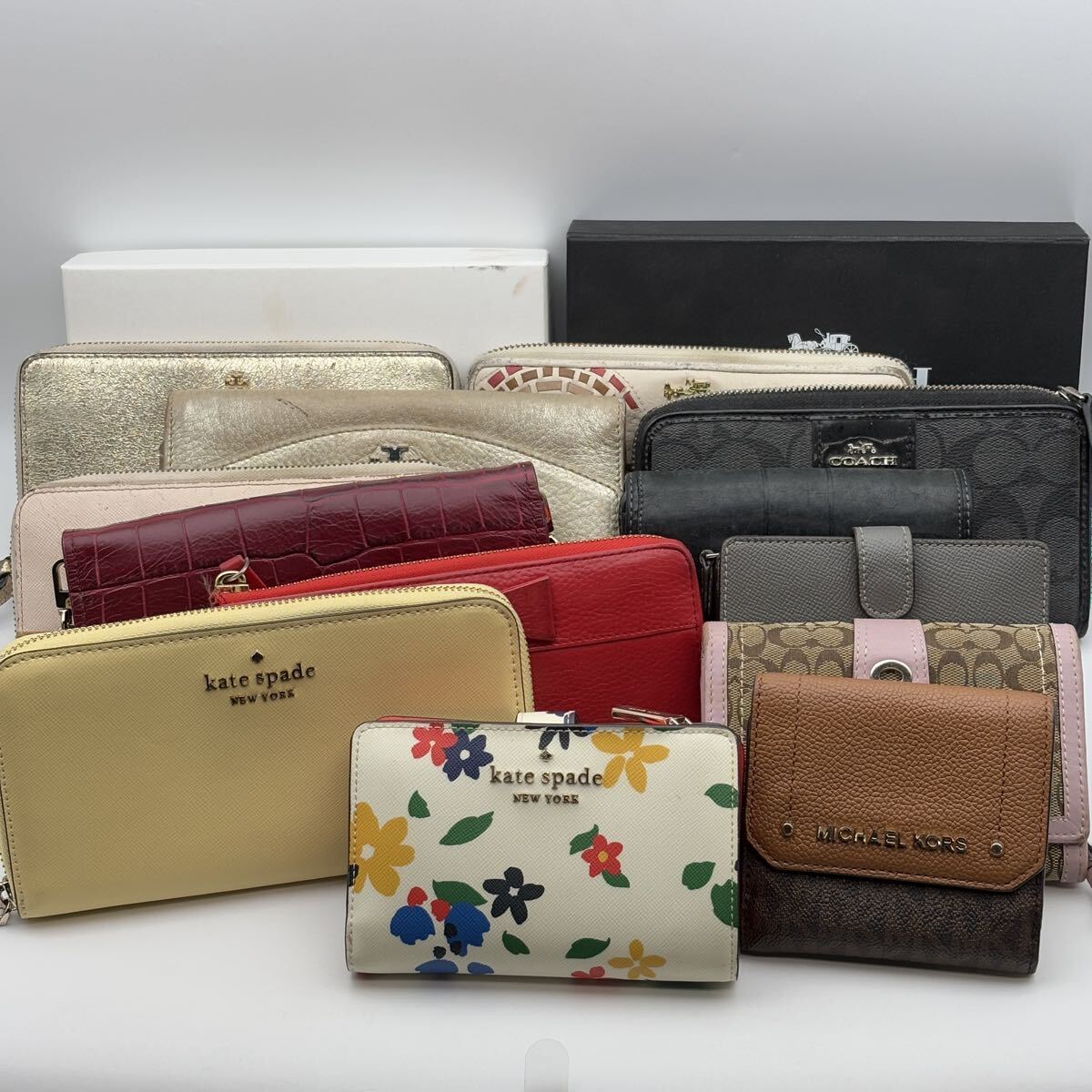 ♪美品含む ブランド品 財布 16点セット COACH MICHAEL KORS Calvin Klein TORY BURCH 内容写真参照 状態写真参照 コーチ 中古品 長財布_画像1